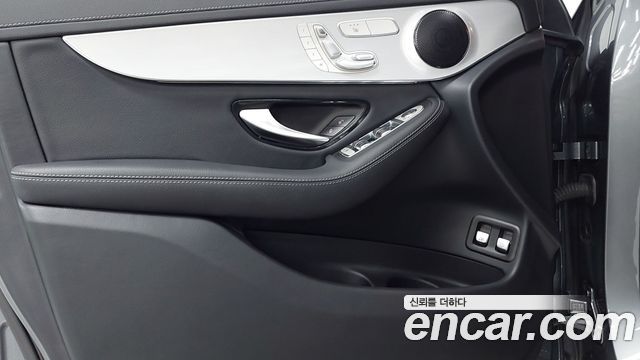 Mercedes-Benz GLC-Class (X253) GLC300e 4MATIC 2021 — фото 19