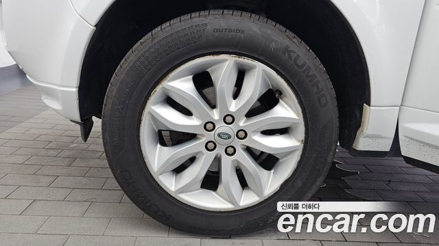 Land Rover Freelander 2 2.2 SD4 HSE 2013 — фото 5