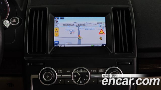 Land Rover Freelander 2 2.2 SD4 HSE 2013 — фото 14