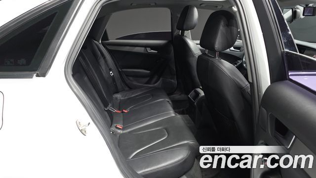 Audi A4 2.0 TFSI Quattro B8 2013 — фото 12