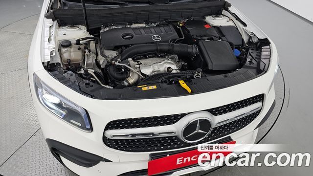 Mercedes-Benz GLB-Class (X247) GLB250 4MATIC 2023 — фото 6