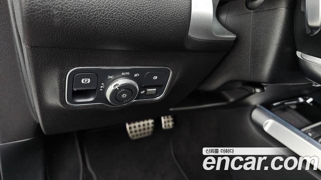 Mercedes-Benz GLB-Class (X247) GLB250 4MATIC 2023 — фото 24
