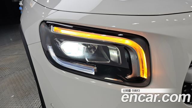 Mercedes-Benz GLB-Class (X247) GLB250 4MATIC 2023 — фото 28