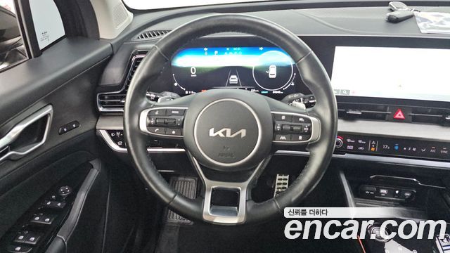 Kia Sportage (V) LPG 2.0 2WD Signature 2023 — фото 17