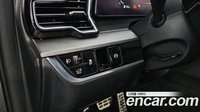 Kia Sportage (V) LPG 2.0 2WD Signature 2023 — фото 22