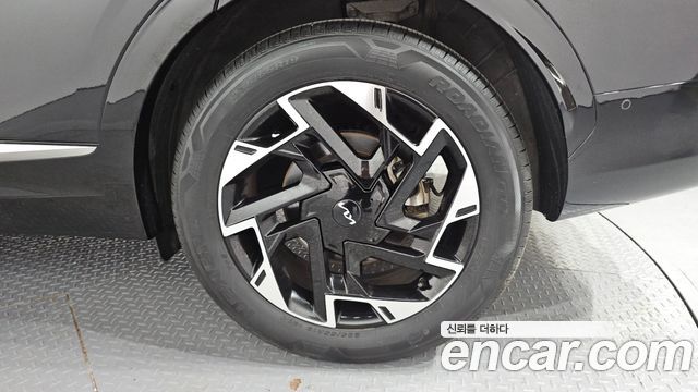 Kia Sportage (V) LPG 2.0 2WD Signature 2023 — фото 27