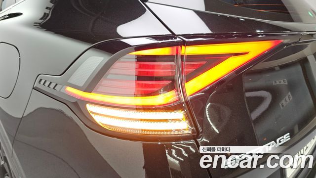 Kia Sportage (V) LPG 2.0 2WD Signature 2023 — фото 29
