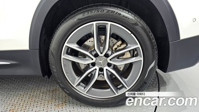 Mercedes-Benz GLB-Class (X247) AMG GLB35 4MATIC 2025 — фото 27