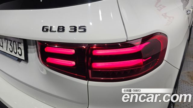 Mercedes-Benz GLB-Class (X247) AMG GLB35 4MATIC 2025 — фото 29