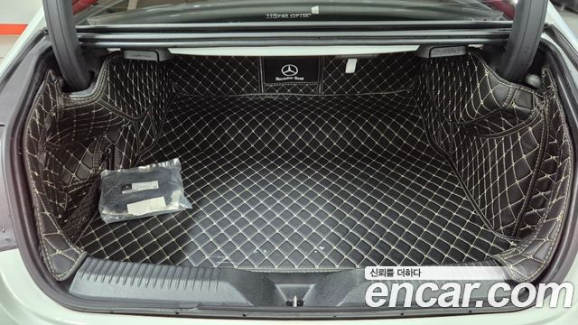 Mercedes-Benz CLS-Class (C257) CLS300d 4MATIC 2023 — фото 19