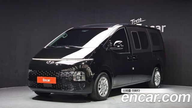 Hyundai Staria L3.5 Cargo 5-Seater Modern 2023 — фото 1