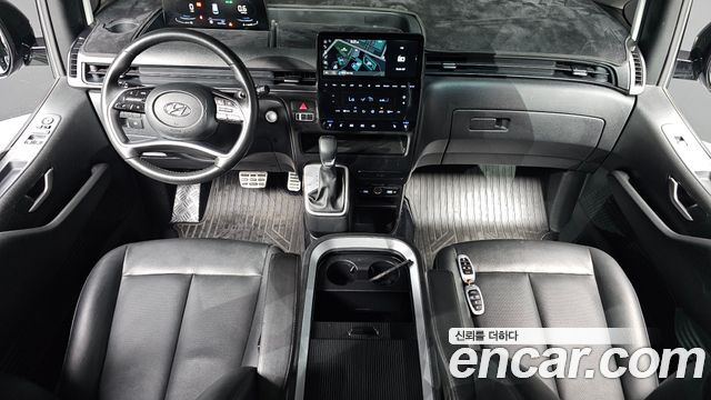 Hyundai Staria L3.5 Cargo 5-Seater Modern 2023 — фото 7