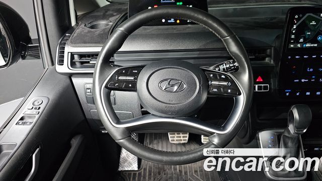 Hyundai Staria L3.5 Cargo 5-Seater Modern 2023 — фото 14