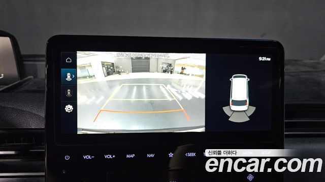 Hyundai Staria L3.5 Cargo 5-Seater Modern 2023 — фото 16
