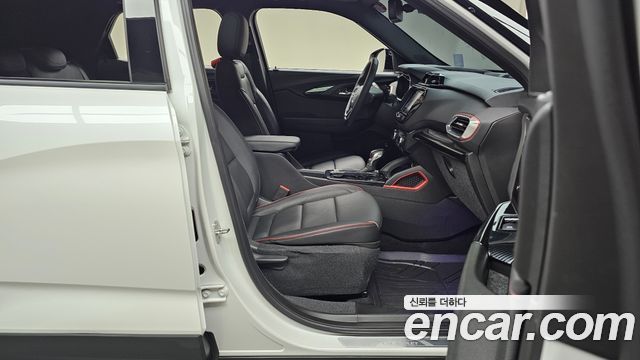 Chevrolet Trailblazer 1.3 Turbo 4WD RS 2023 — фото 26