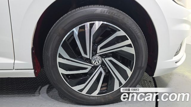 Volkswagen Jetta (VII) 1.4 TSI Prestige 2020 — фото 21