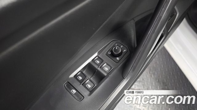 Volkswagen Jetta (VII) 1.4 TSI Prestige 2020 — фото 30
