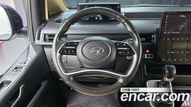Hyundai Staria Cargo 5-Seater Modern 2022 — фото 13