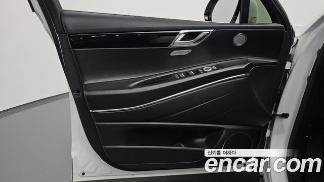 Genesis GV80 2.5T Gasoline AWD 2022 — фото 24