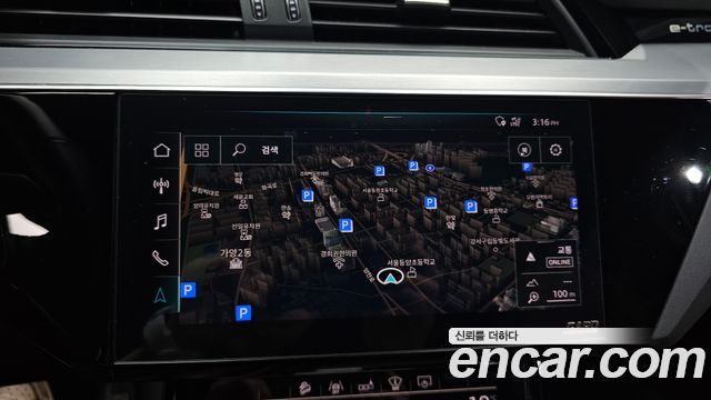 Audi e-tron 55 Quattro 2020 — фото 14