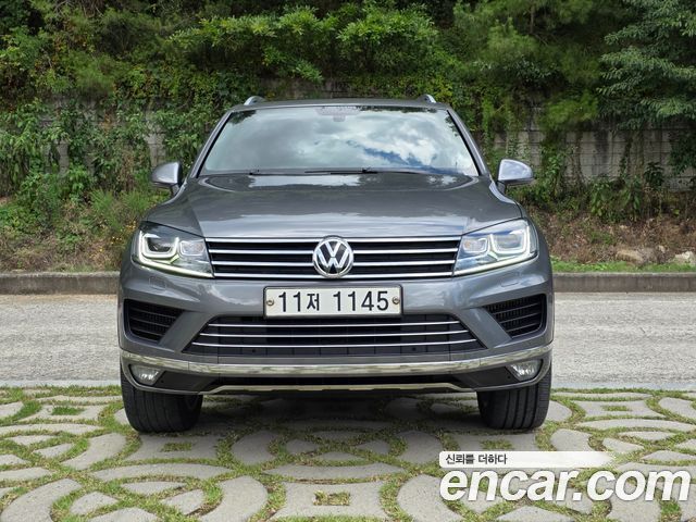 Volkswagen Touareg V6 3.0 TDI Bluemotion Premium 7P5 2015 — фото 3