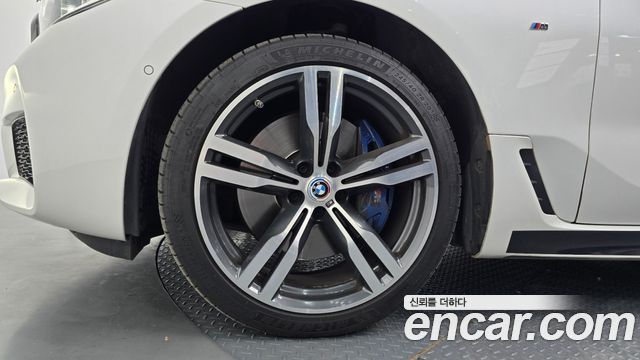 BMW 6 Series GT (G32) 640i xDrive M Sport 2018 — фото 5