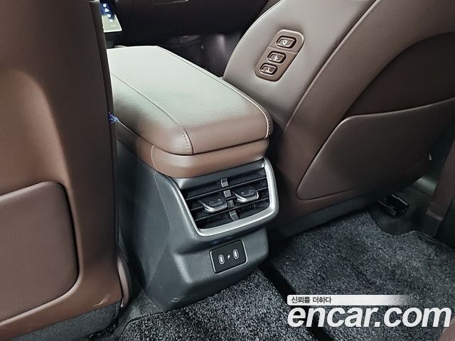 Hyundai Grandeur Hybrid (GN7) Honors 2026 — фото 17
