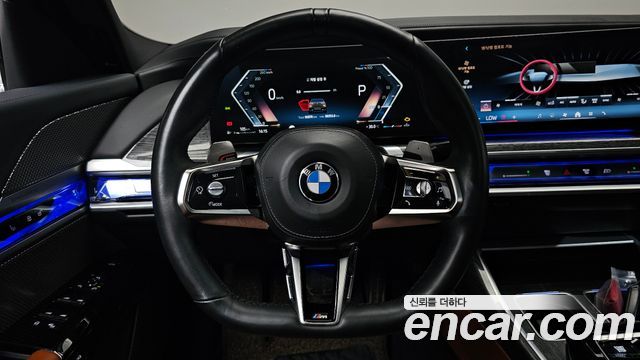 BMW 7 Series (G70) 740i xDrive M Sport 2024 — фото 13