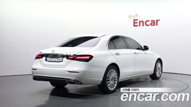 Mercedes-Benz E-Class (W213) E250 Exclusive 2023 — фото 2