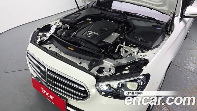 Mercedes-Benz E-Class (W213) E250 Exclusive 2023 — фото 6