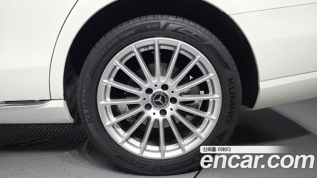 Mercedes-Benz E-Class (W213) E250 Exclusive 2023 — фото 21