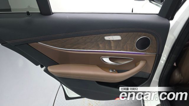 Mercedes-Benz E-Class (W213) E250 Exclusive 2023 — фото 25