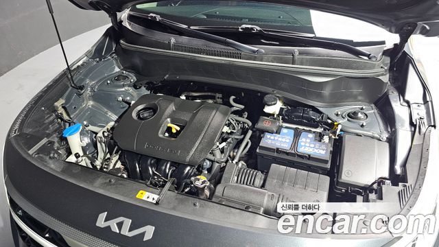 Kia Seltos Gasoline 2.0 2WD Signature 2023 — фото 6