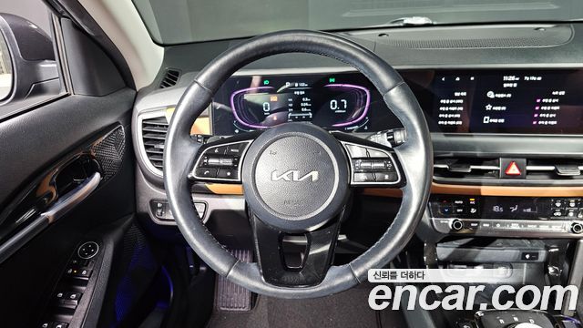 Kia Seltos Gasoline 2.0 2WD Signature 2023 — фото 12