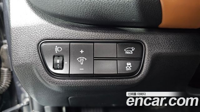 Kia Seltos Gasoline 2.0 2WD Signature 2023 — фото 19