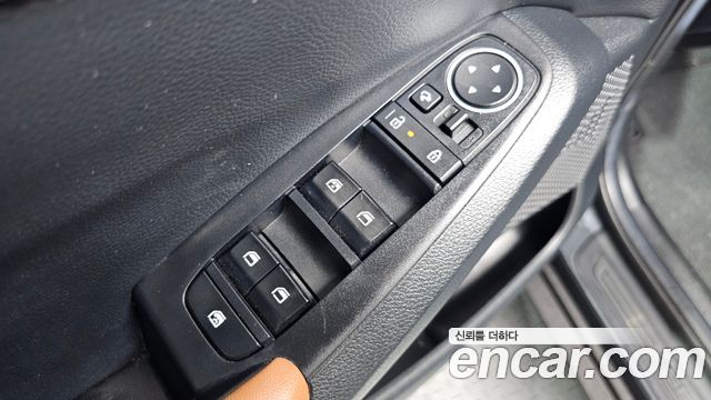 Kia Seltos Gasoline 2.0 2WD Signature 2023 — фото 30