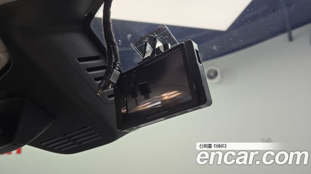 Volvo XC40 B4 Ultra Bright 2025 — фото 27