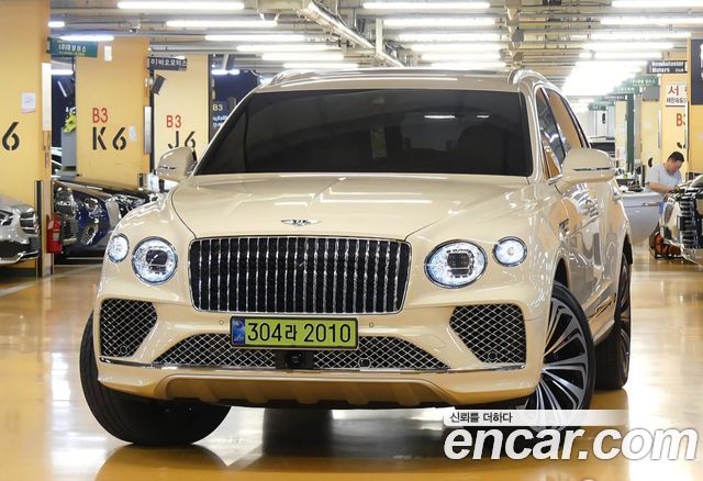 Bentley Bentayga 4.0 V8 EWB First Edition 2024 — фото 4