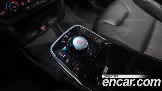 Kia Niro Plus Air 2024 — фото 9
