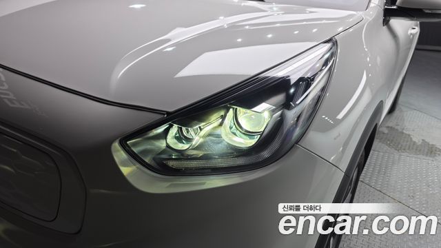 Kia Niro Plus Air 2024 — фото 22