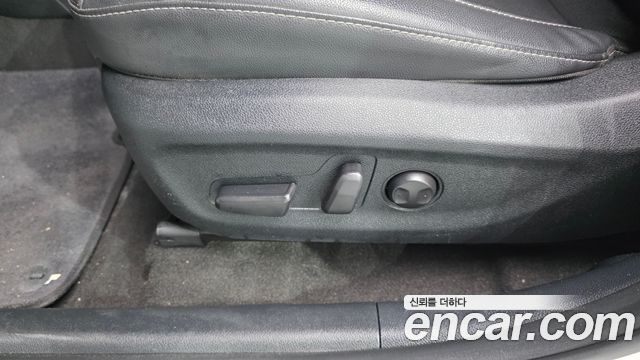 Kia Niro Plus Air 2024 — фото 29