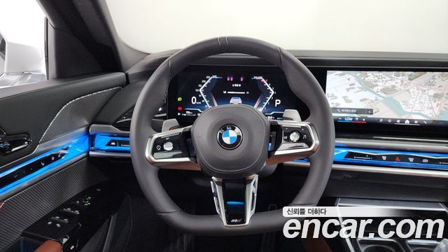 BMW 7 Series (G70) 740i xDrive M Sport 2025 — фото 13