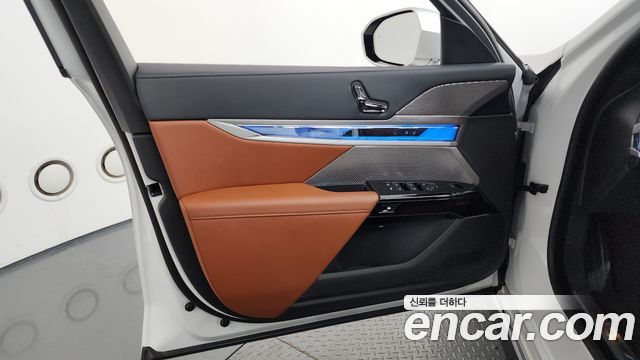 BMW 7 Series (G70) 740i xDrive M Sport 2025 — фото 24