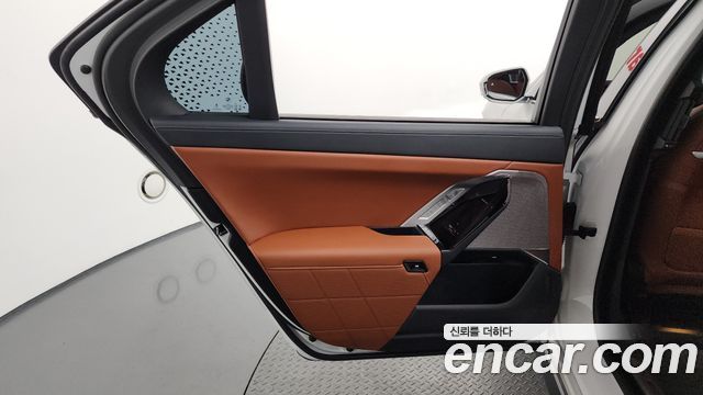 BMW 7 Series (G70) 740i xDrive M Sport 2025 — фото 25