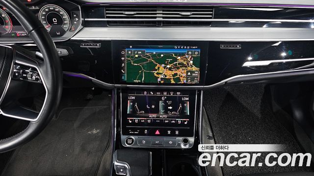 Audi A8 (D5) 55 TFSI Quattro LWB 2021 — фото 15