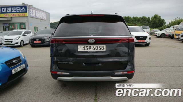 Kia Carnival (IV) Diesel 9-Seater Prestige 2021 — фото 4