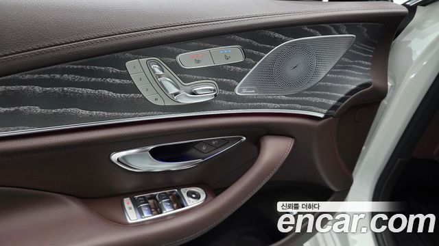 Mercedes-Benz CLS-Class (C257) CLS450 4MATIC AMG Line 2021 — фото 28
