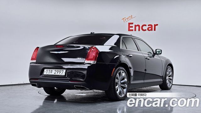 Chrysler 300C 3.6 2015 — фото 2