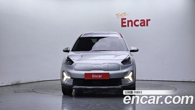 Kia Niro Plus Earth 2023 — фото 3