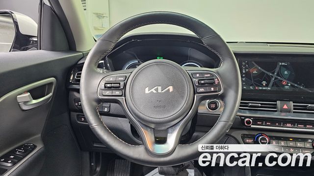 Kia Niro Plus Earth 2023 — фото 13